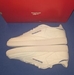Reebok Club C 85 Mens Classic White Shoes with Blue Details New In Box Size 13